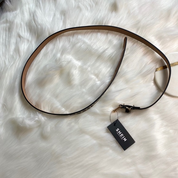 Cheetah Print Skinny Belt Shein - Picture 5 of 5